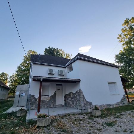 Sosto Apartman Székesfehérvár المظهر الخارجي الصورة