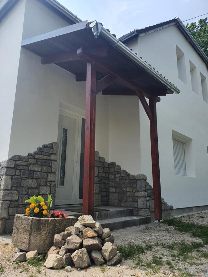 Sosto Apartman Székesfehérvár المظهر الخارجي الصورة